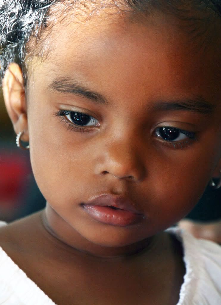 IMAGE: http://i793.photobucket.com/albums/yy220/alissa190/2010_04_18_9999_128.jpg