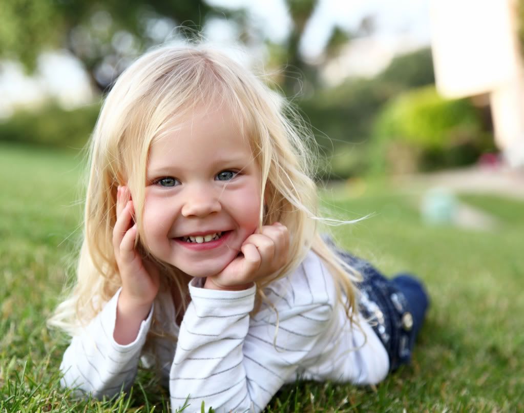 IMAGE: http://i793.photobucket.com/albums/yy220/alissa190/2010_04_27_9999_153.jpg