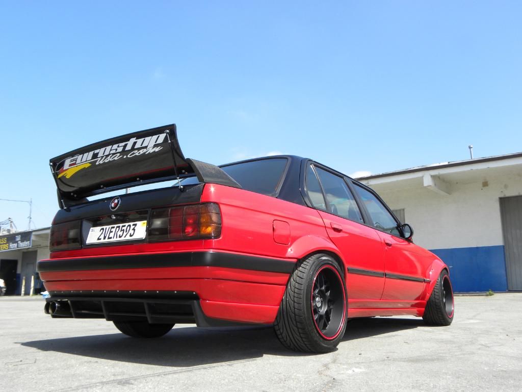 BMW E30 1991 Showroom Condition! Alot of Mods! - R3VLimited Forums